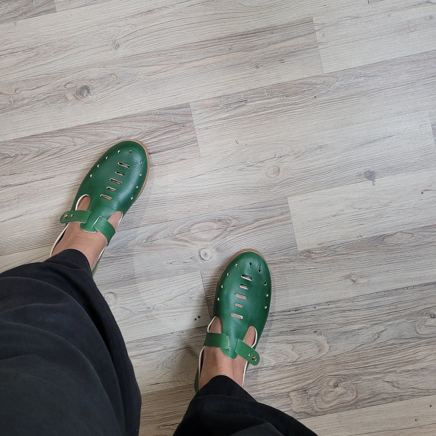 THE IGNACIO. AZURE WITH NORI STRAP. EDGE INKED.