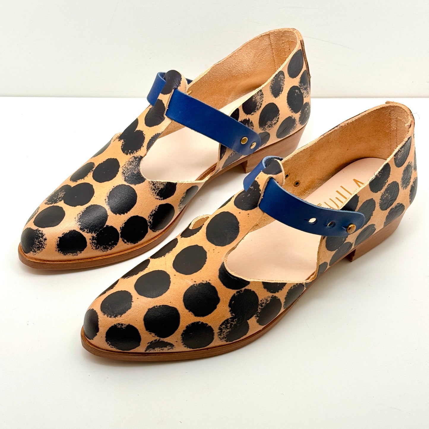 The Eleanor in Butter with Nori Polka Dots & Navy Strap
