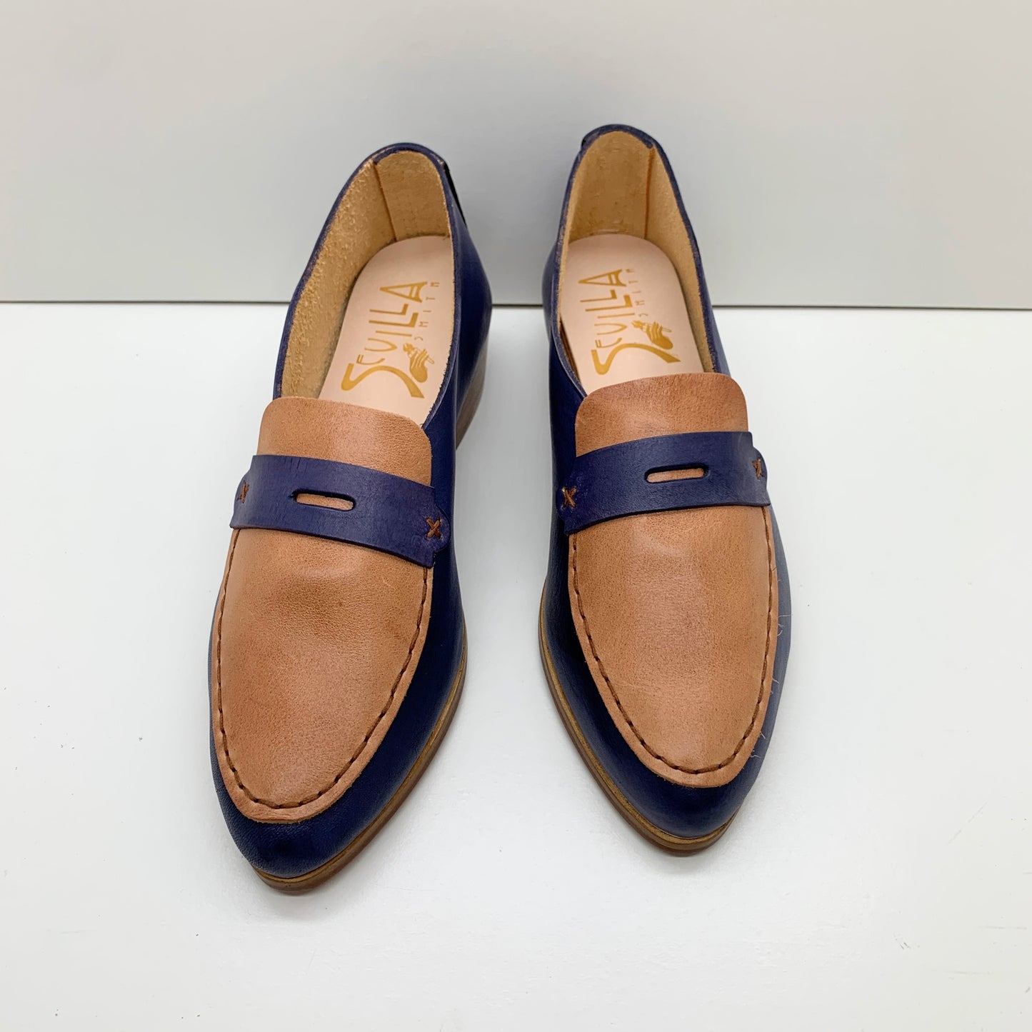 THE PENNY. BB AZURE. IBIZA CAMELLO LAKE. AZURE MASK. BROWN THREAD. EDGE DYED. 2CM