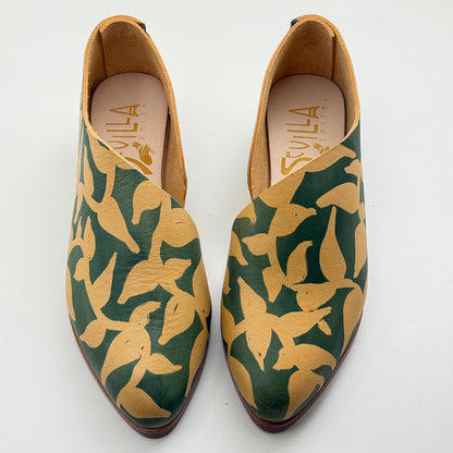 The Kim in Butter with Reverse Vines in Buko