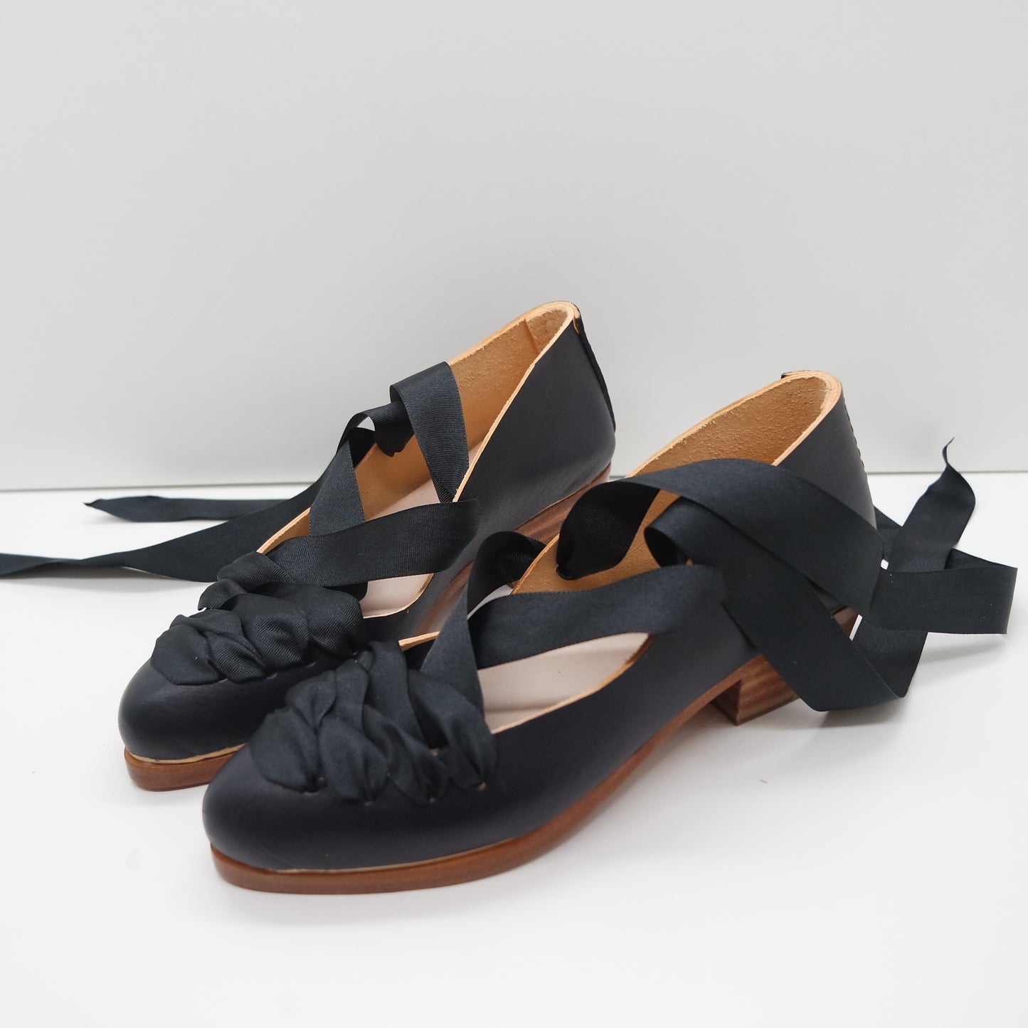 THE JOAN. BUTTER NORI. LIMITED EDITION 3CM HEEL