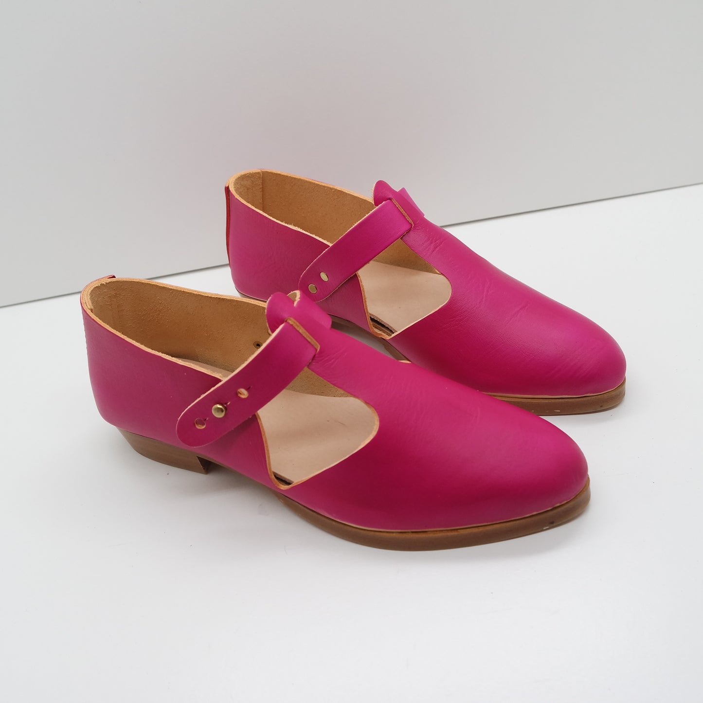 THE ELEANOR. BB RAMBUTAN PINK. 2CM