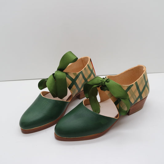 THE MARY. BB BUKO FRONT. DOUBLE GINGHAM BUKO ATIS BACK. GREEN RIBBON. 2CM