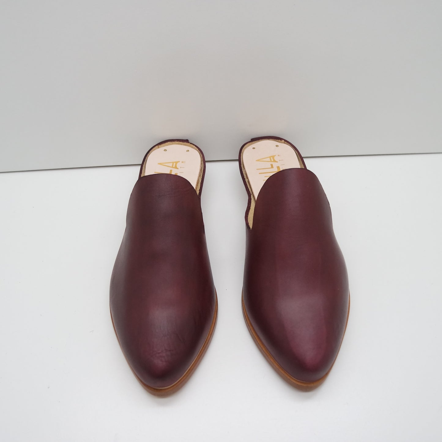 THE JOELLE. BB CLARET W EDGE INK.