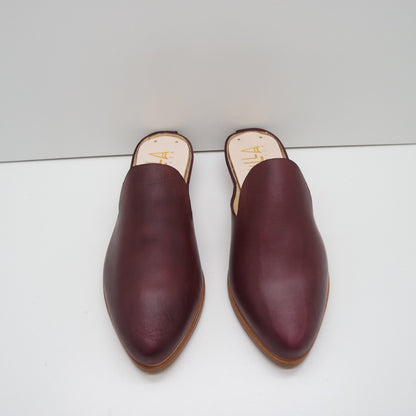 THE JOELLE. BB CLARET W EDGE INK.