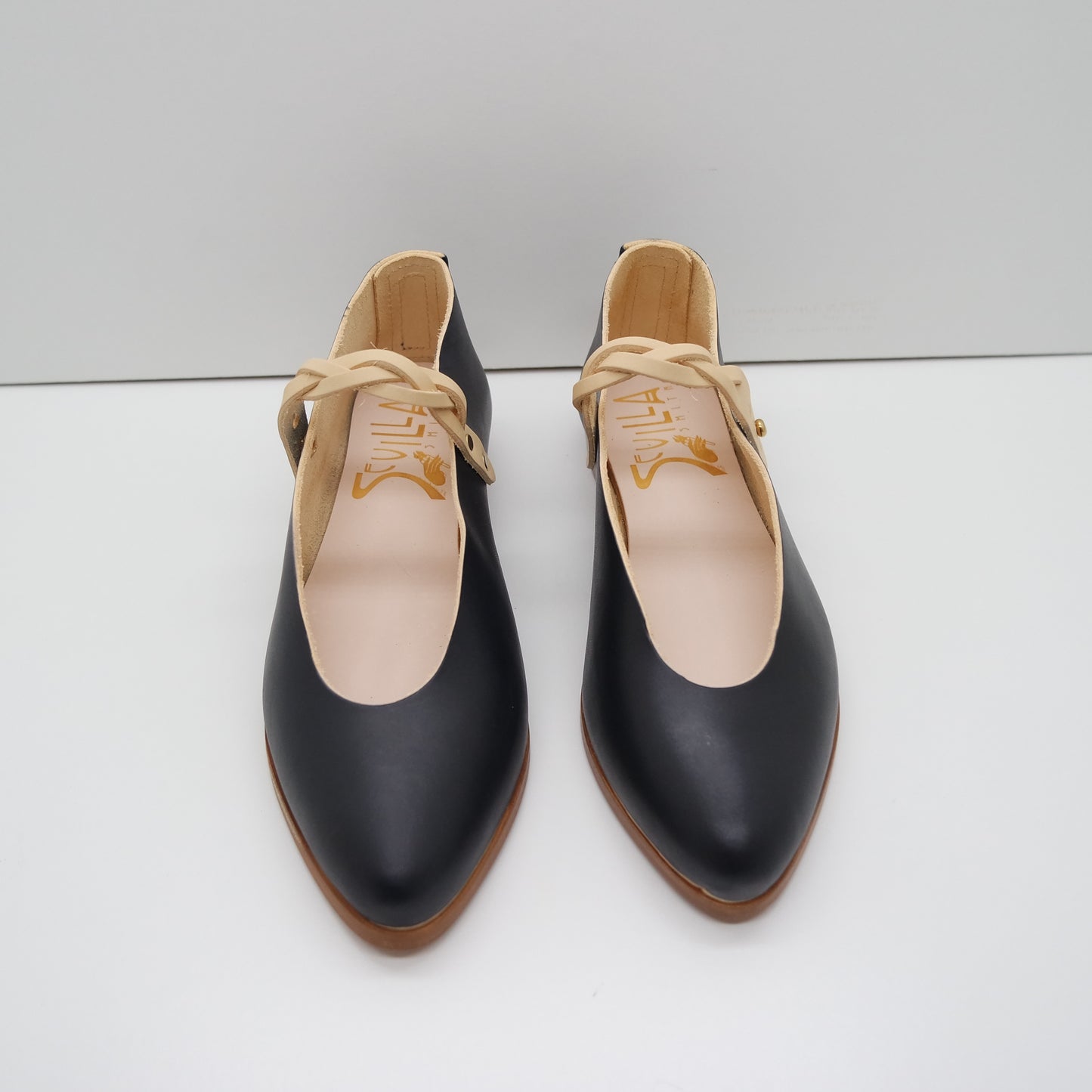 THE PEPA. BB NORI W BRAIDEDBUTTER STRAP.