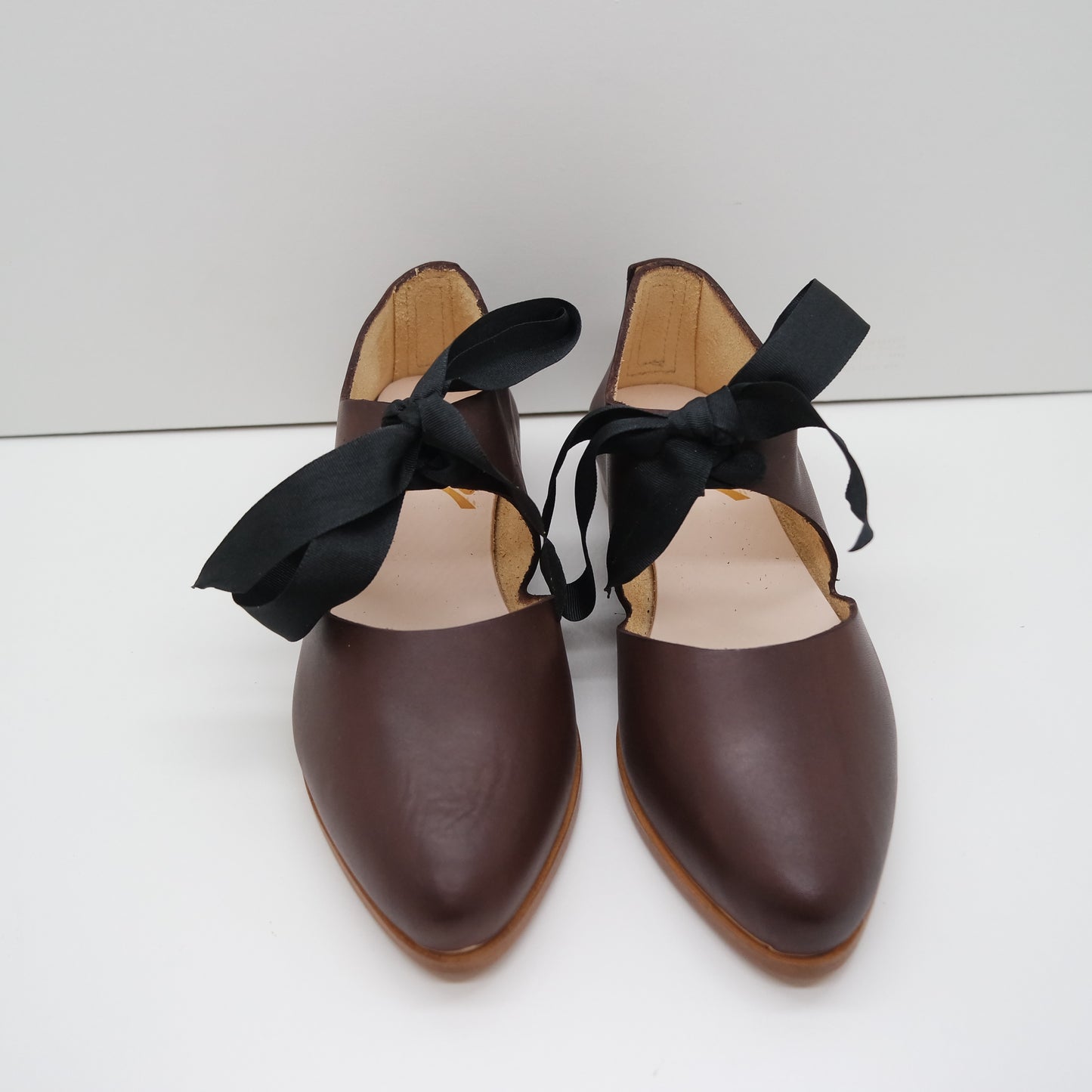 THE MARY. BB TAMARIND W BLACK RIBBON LACE. EDGE INKED.