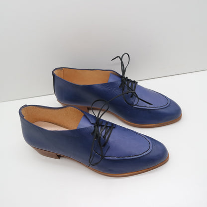 THE CHUCK. BB AZURE W AZURE LAKE. EDGE INKED. BLACK THREAD.