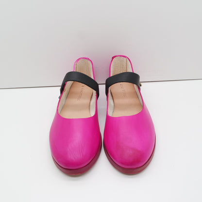 THE DEE DEE. RAMBUTAN PINK W BRASIL NERO STRAP. EDGE INKED. OVERDYED SOLE.