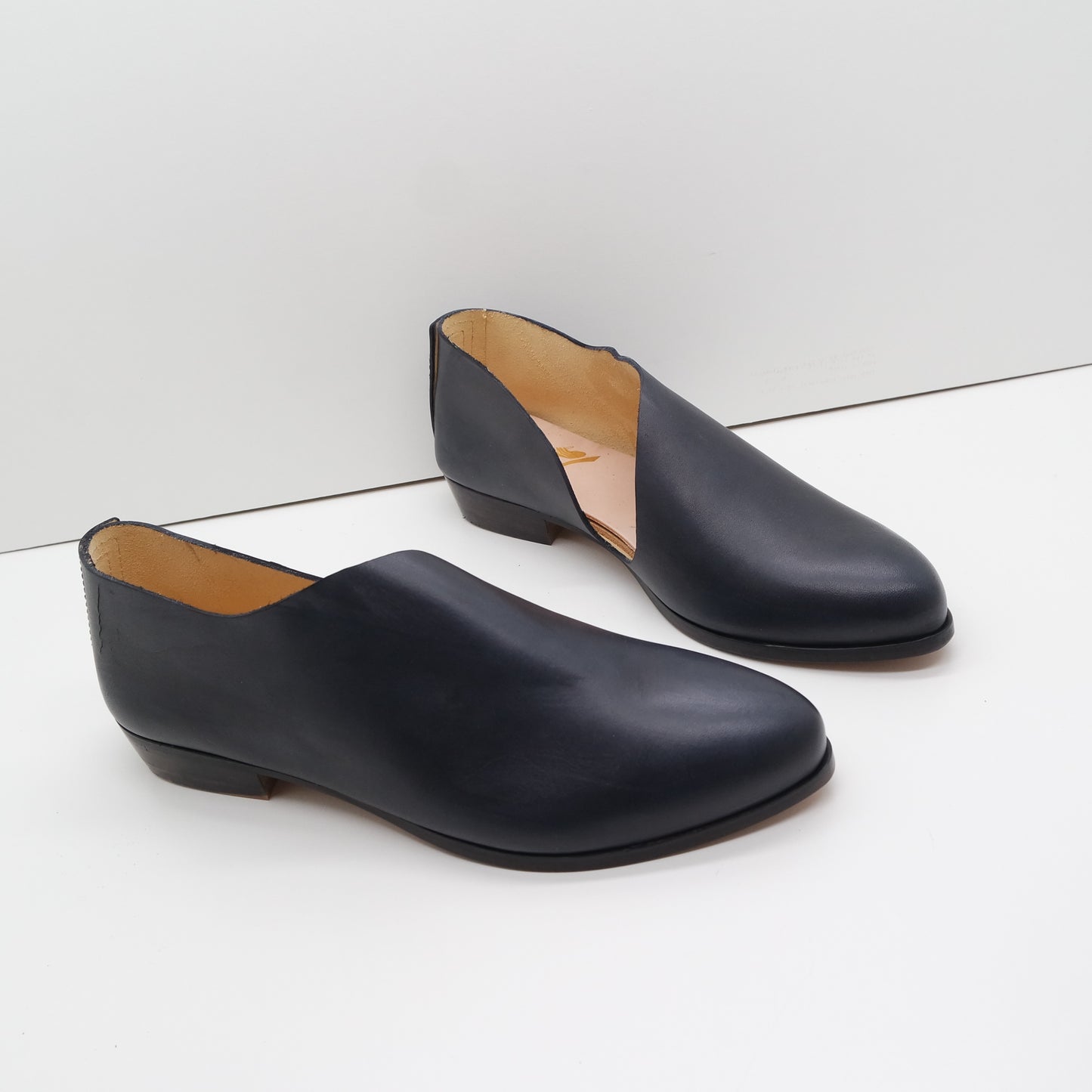 THE KIM. BB NORI. EDGE INKED. OVERDYED SOLE.