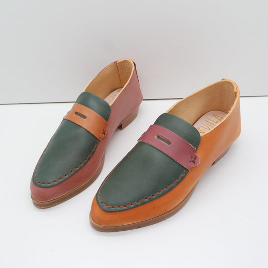 THE PENNY. BB TOAST. MISMATCHED MASK AND BASE IN BLUSH AND TOAST WITH AGAVE LAKE.  TOAST THREAD.