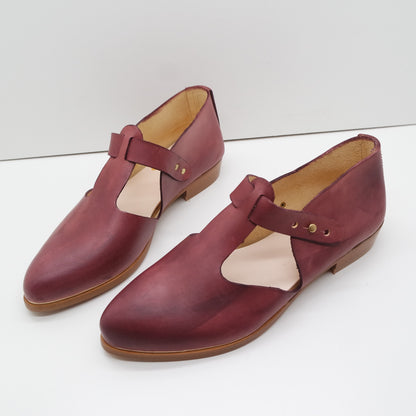 THE ELEANOR. BB CLARET W CLARET STRAP. EDGE INK