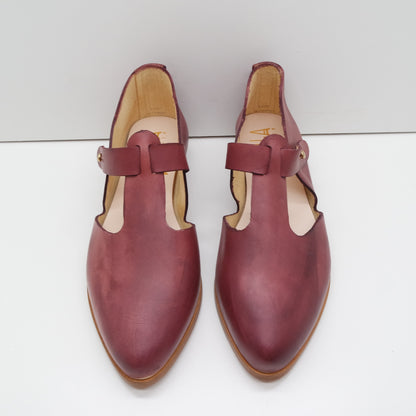 THE ELEANOR. BB CLARET W CLARET STRAP. EDGE INK