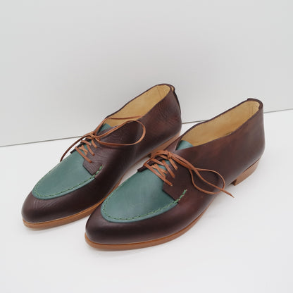 THE CHUCK. BB TAMARIND W AGAVE LAKE. GREEN THREAD. EDGE INKED.