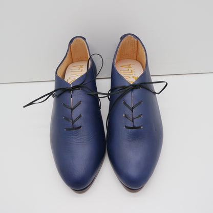 THE LARS. BB AZURE W SOLES OVERDYED. BLACK LACE. EDGE INKED.