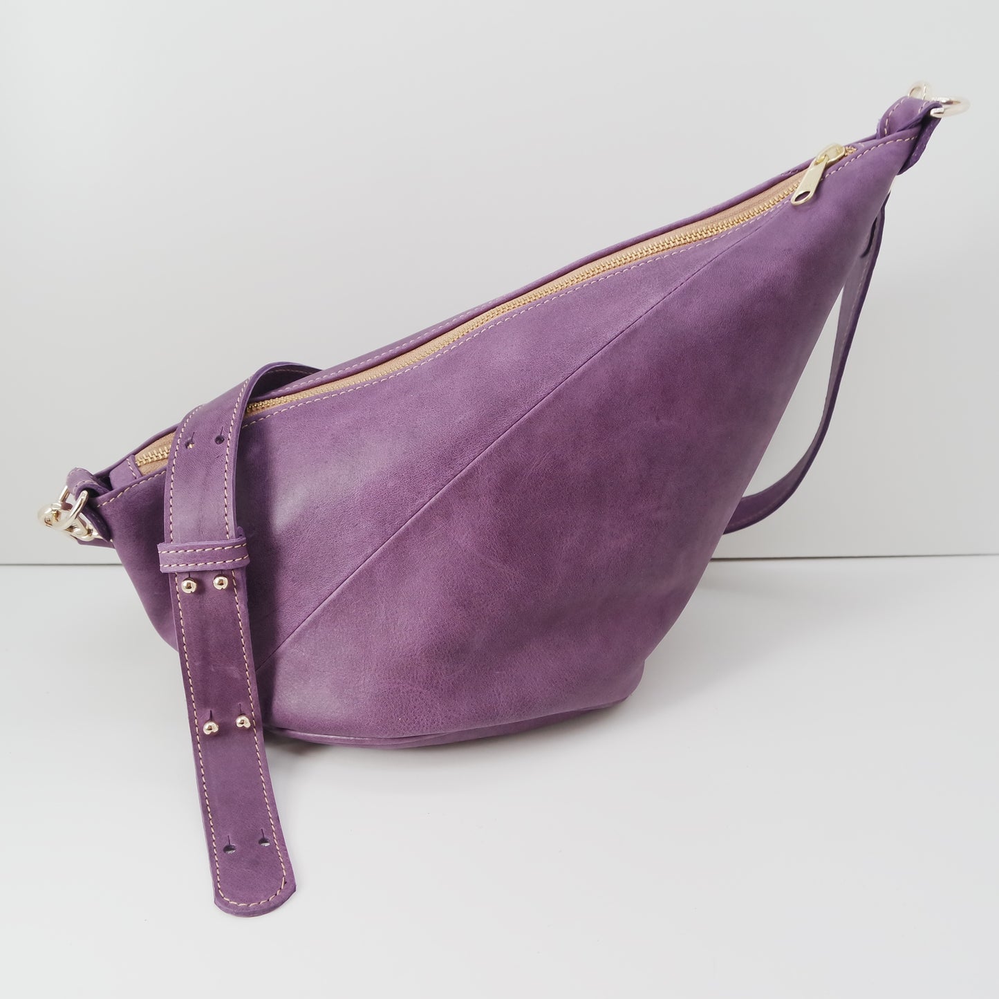 MAMA DAY SALE. THE MARISOL BAG. PURPLE. 102