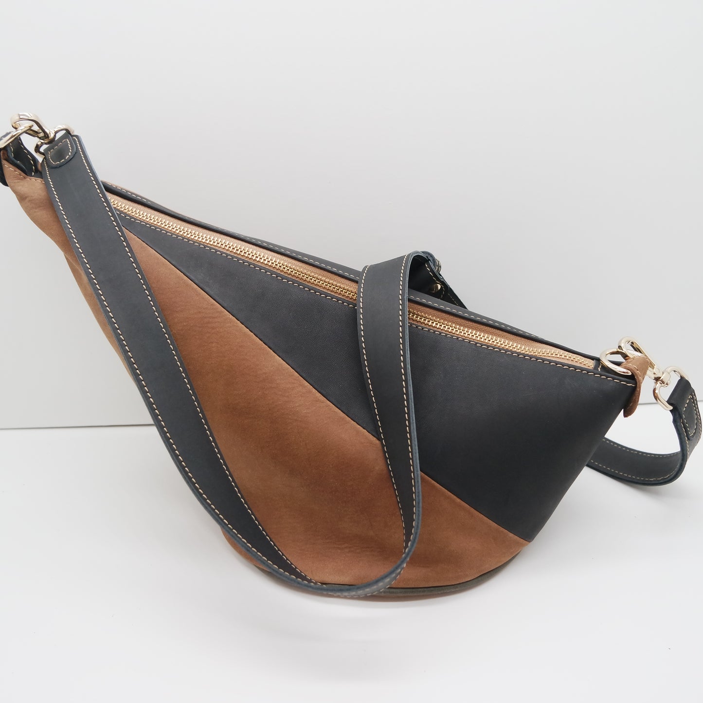 MAMA DAY SALE. THE MARISOL BAG. NERO WOOD. 130