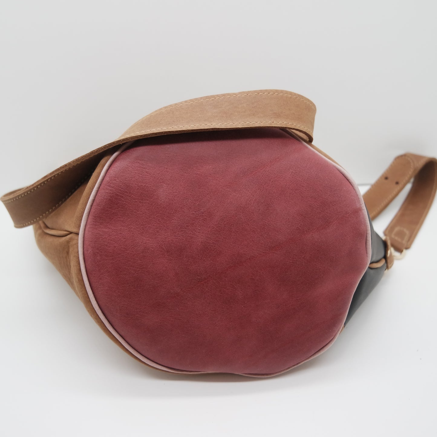 MAMA DAY SALE. THE MARISOL BAG. NERO WOOD. 133
