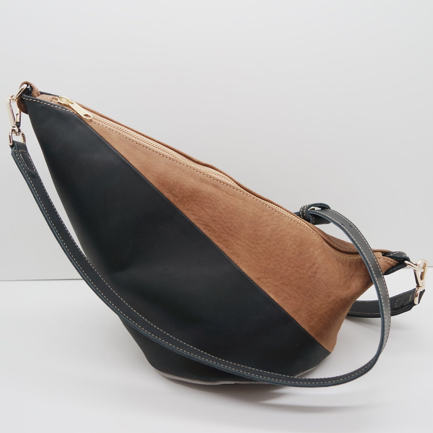 MAMA DAY SALE. THE MARISOL BAG. WOOD NERO. 134.
