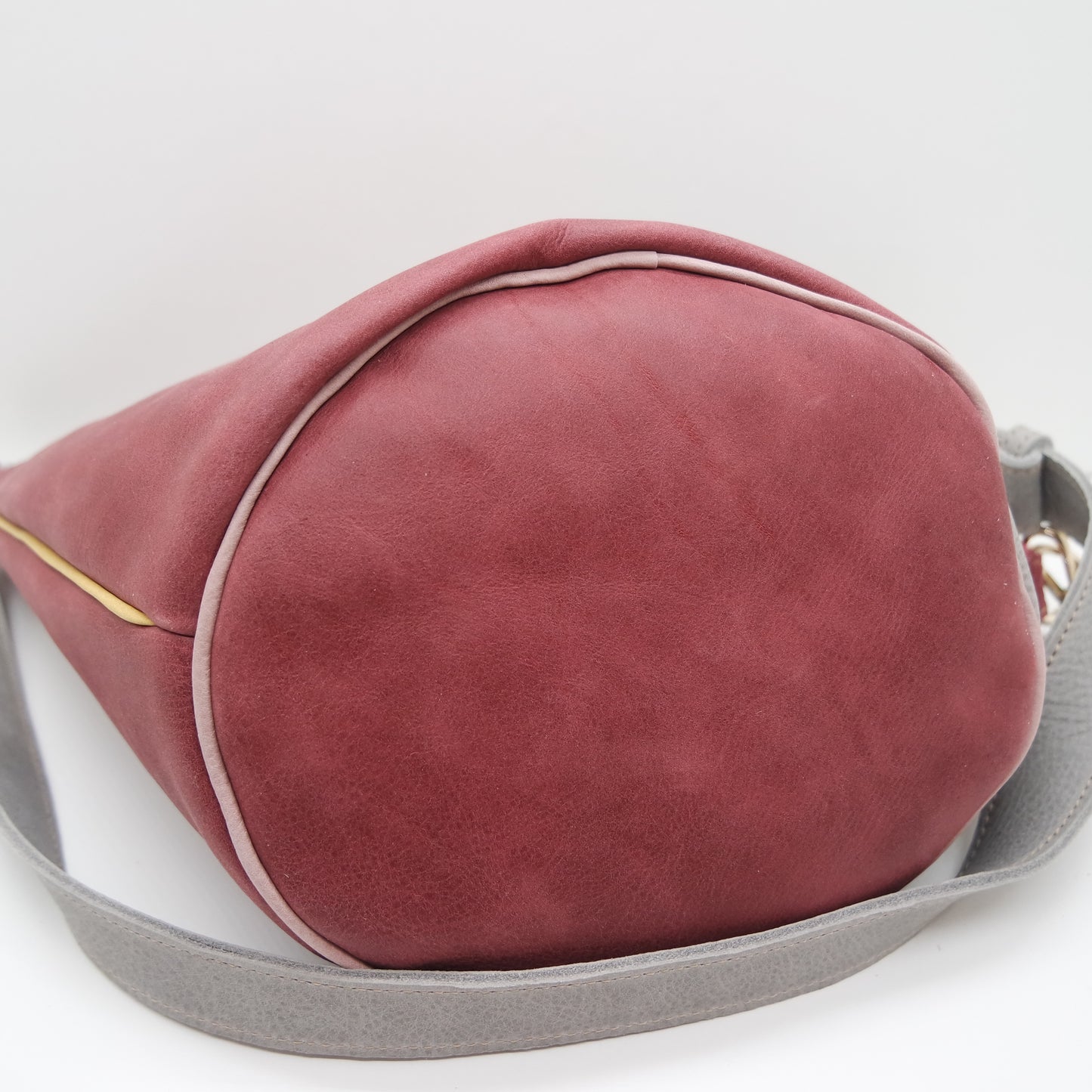MAMA DAY SALE. THE MARISOL BAG. STONE MERLOT. 137
