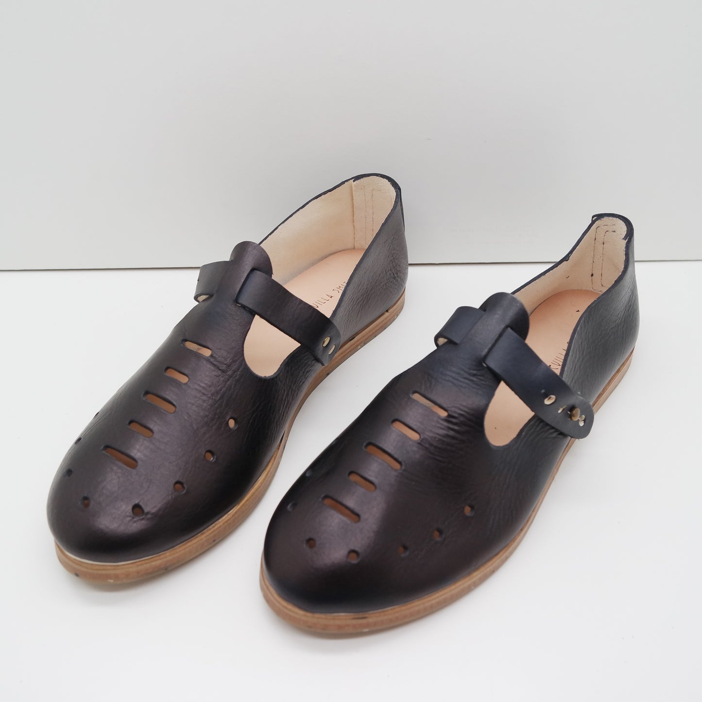 MAMA DAY SALE. SIZE 43. THE IGNACIO. NORI WITH EDGE INK. 113