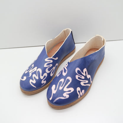 MAMA DAY SALE. SIZE 38. THE RAE. REVERSE MATISSE. AZURE. (PINK CAST IN DYE) 134