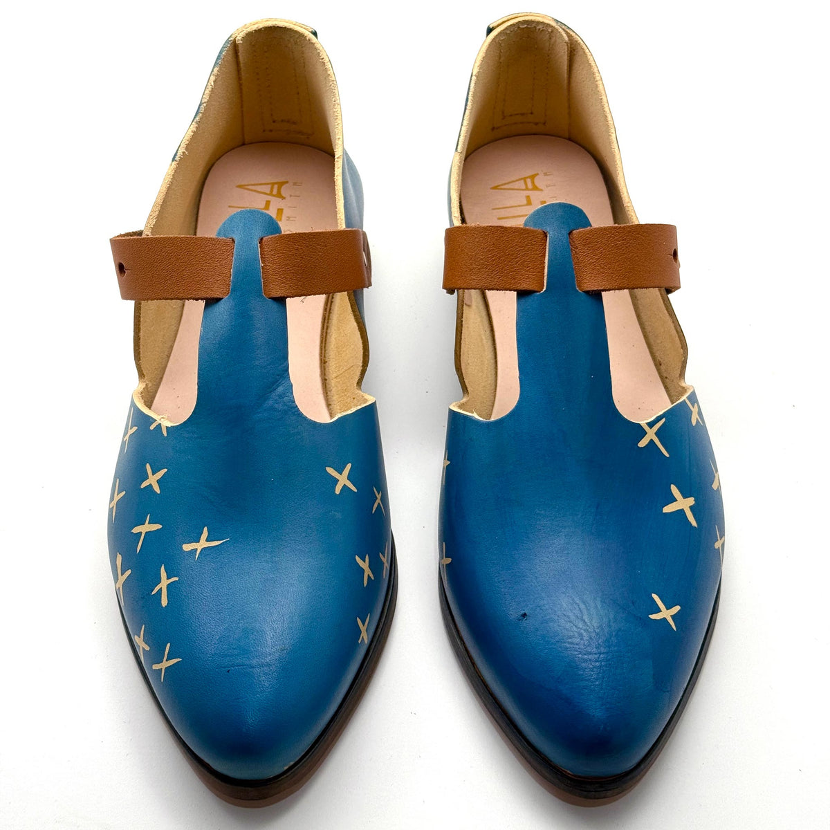 The Eleanor in Cebu with Reverse Shashiko and Brasil Strap (Overdyed Sole)