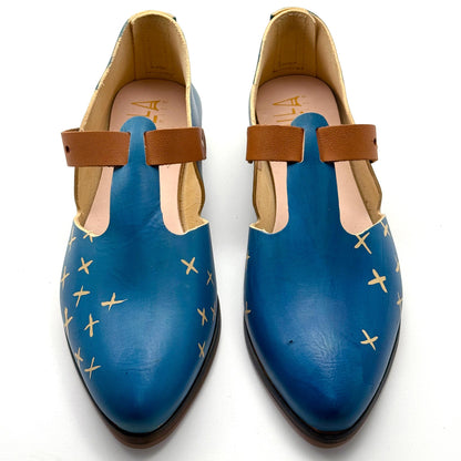 The Eleanor in Cebu with Reverse Shashiko and Brasil Strap (Overdyed Sole)