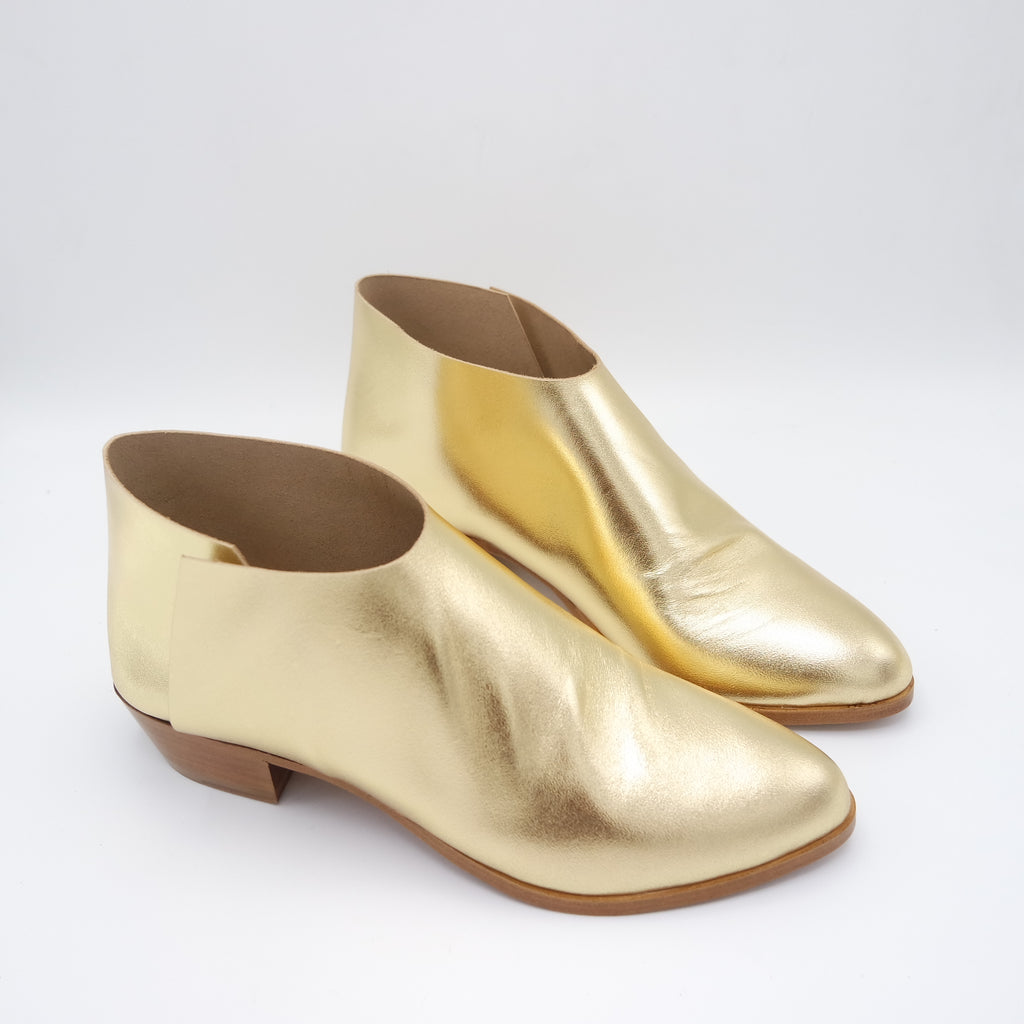 The Terilyn. Classic Gold. 2cm